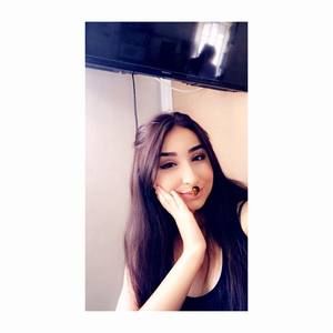 Meet your Posher, Miriam